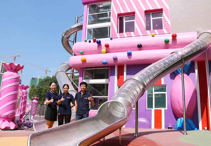 东莞凤岗糖果屋-不锈钢滑梯