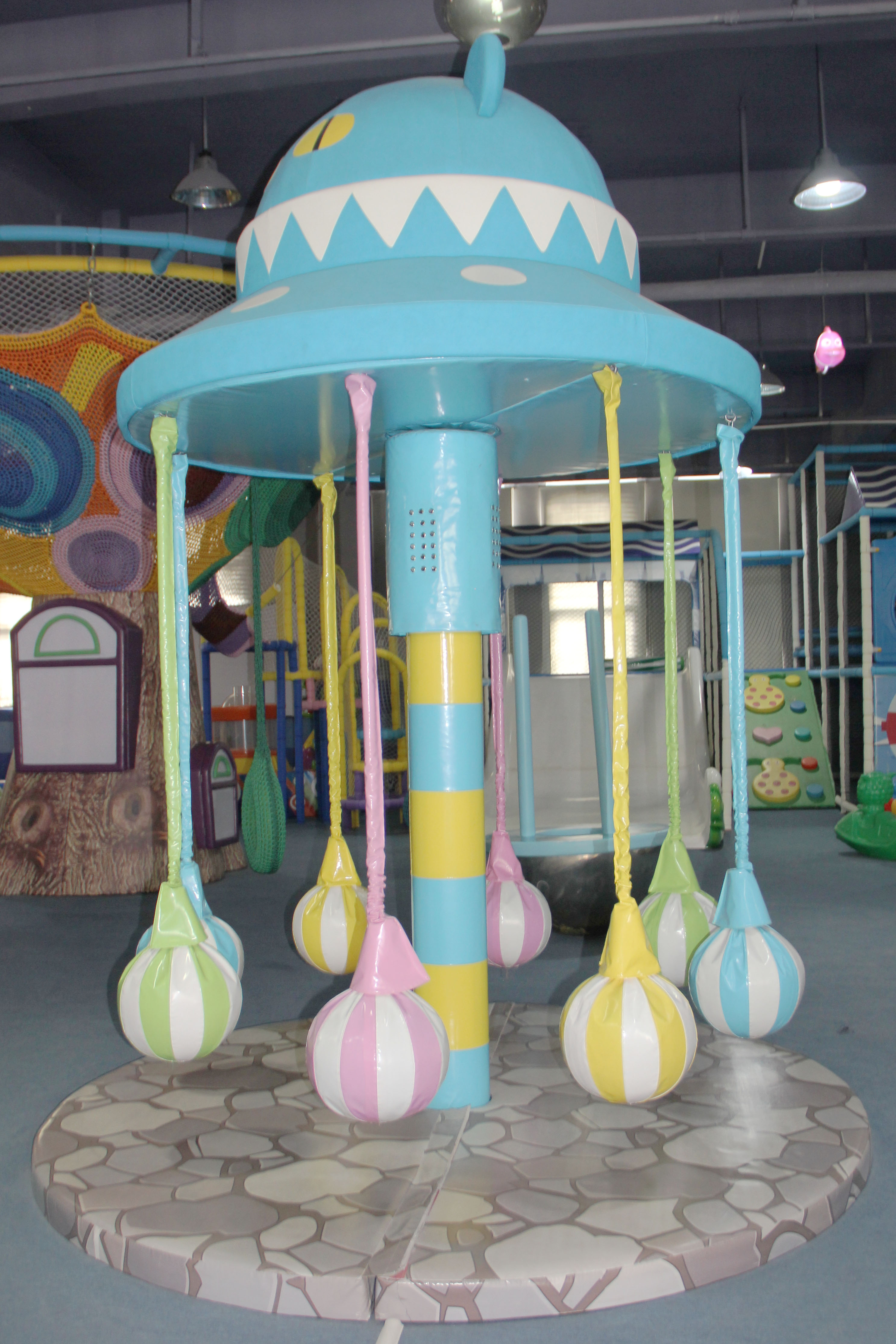 儿童游乐园淘气堡游乐设备大型电动小童猫转盘设施